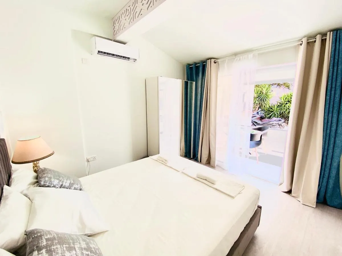 Sandy Bay Villa Ajia Napa 0*,